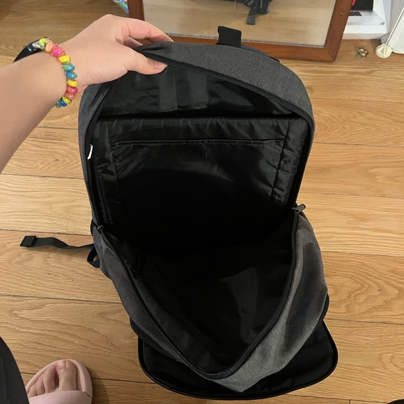 Case Logic Gray Computer Backpack - Picture 5 of 8